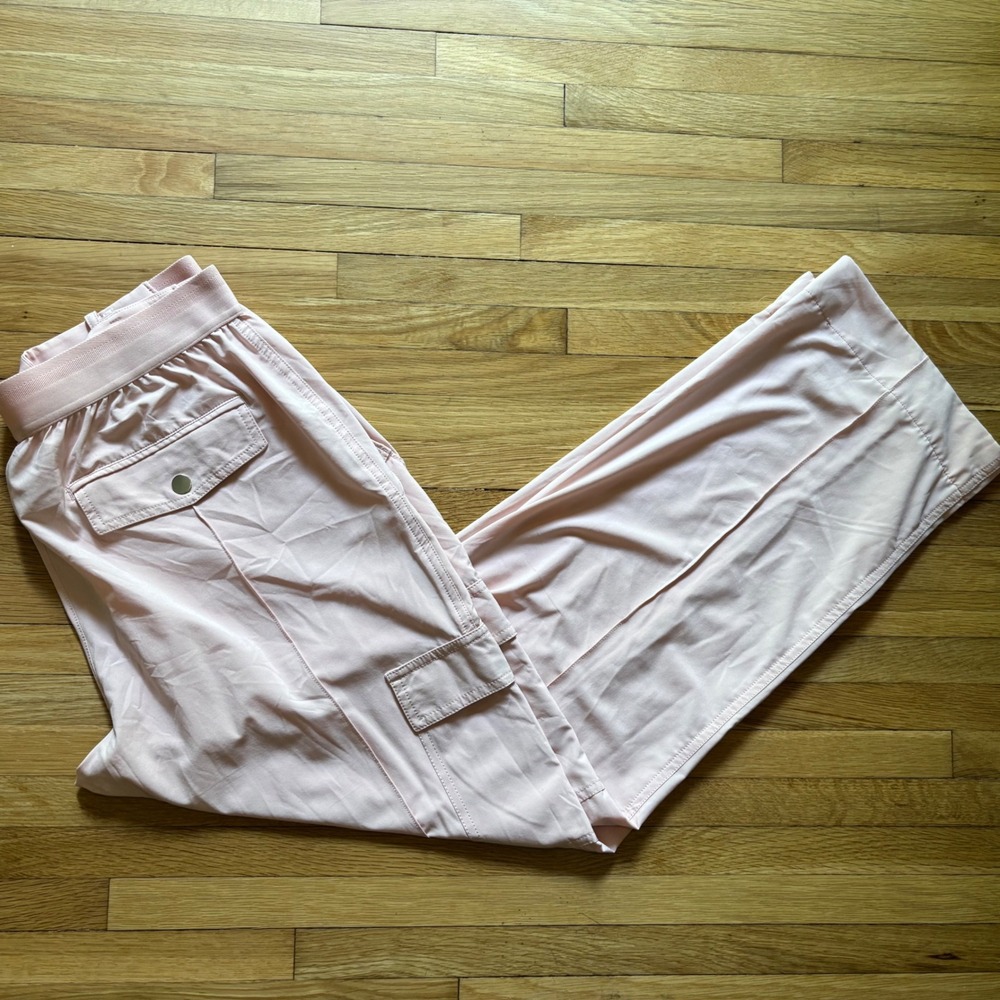 Athleta Cargo Pants Women 12 Vienna Hybrid Pink Stretch Zip Pockets Performance